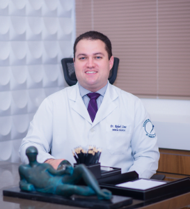 Dr. Rafael Quaresma - Cirurgia Plástica Brasília